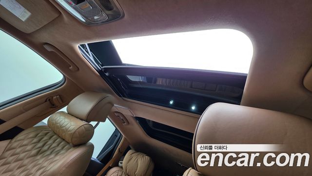 Genesis GV80 2023 — photo 33