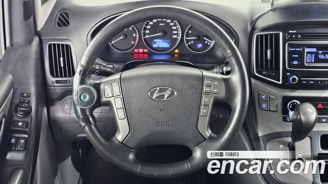 Hyundai Starex 2020 — photo 21