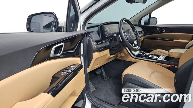 Kia Canival 2023 — photo 13