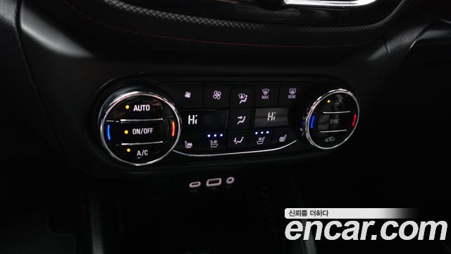 Chevrolet Korea Trailblazer 2021 — photo 23