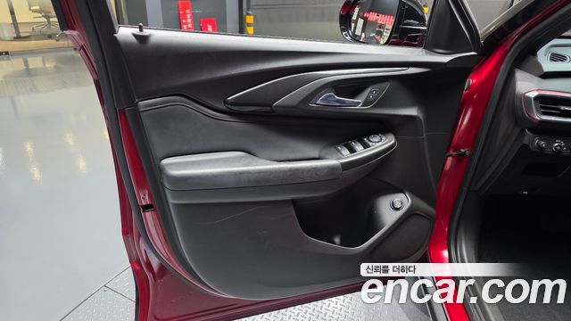 Chevrolet Korea Trailblazer 2021 — photo 14