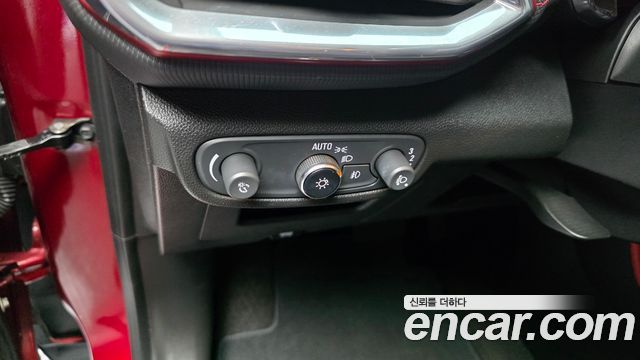 Chevrolet Korea Trailblazer 2021 — photo 27