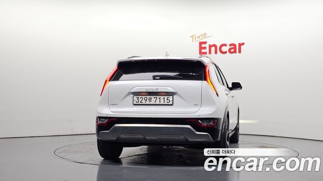 Kia Niro 2024 — photo 4