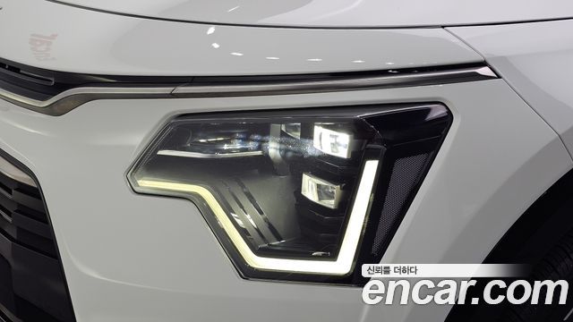 Kia Niro 2024 — photo 8