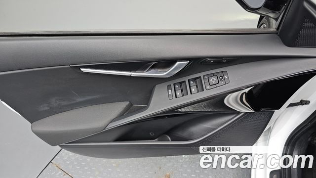 Kia Niro 2024 — photo 14