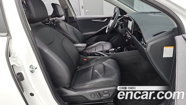 Kia Niro 2024 — photo 16