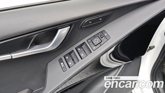 Kia Niro 2024 — photo 34