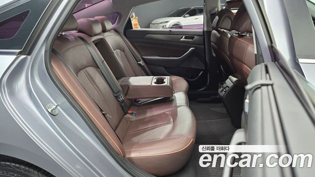 Hyundai Sonata 2017 — photo 17