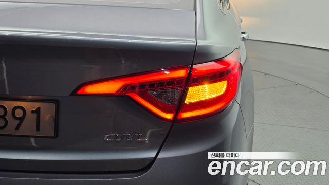 Hyundai Sonata 2017 — photo 9