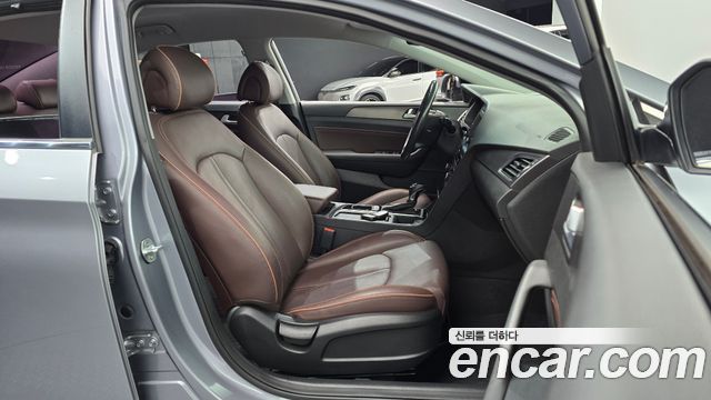 Hyundai Sonata 2017 — photo 16