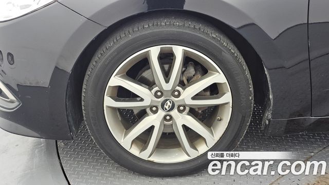 Hyundai Grandeur 2016 — photo 5