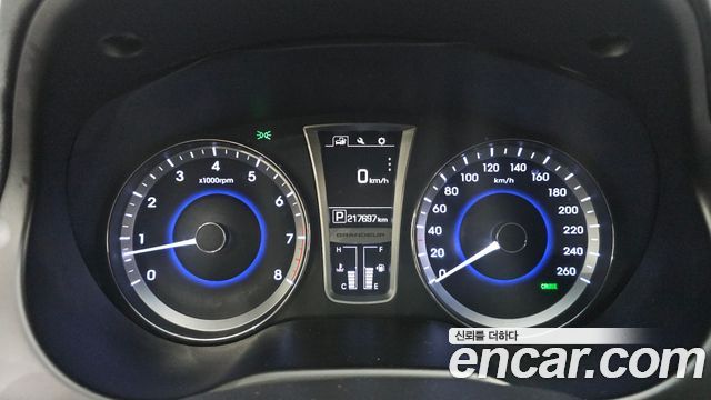 Hyundai Grandeur 2016 — photo 8