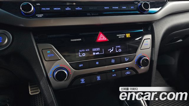 Hyundai AVANTE 2016 — photo 23