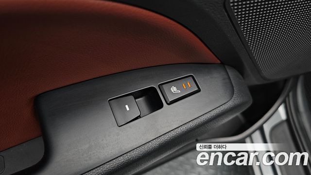 Hyundai AVANTE 2016 — photo 28
