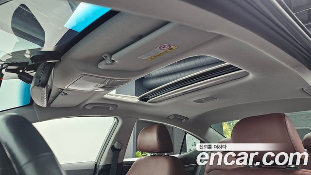 Hyundai AVANTE 2016 — photo 33