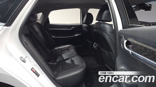 Hyundai Grandeur 2019 — photo 17