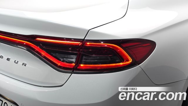Hyundai Grandeur 2019 — photo 9