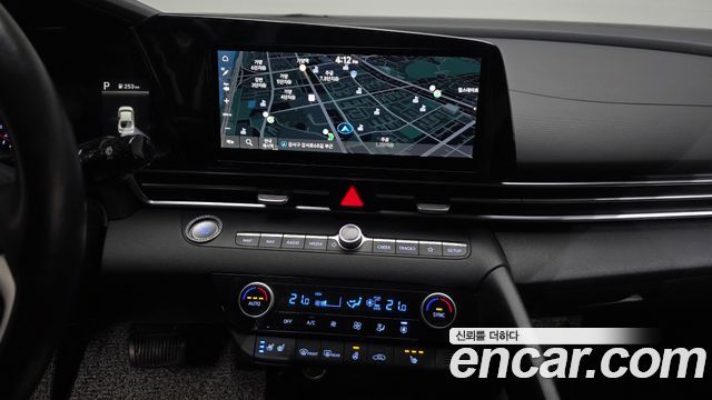 Hyundai AVANTE 2021 — photo 20