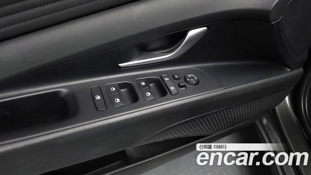 Hyundai AVANTE 2021 — photo 23
