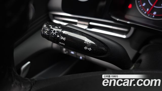 Hyundai AVANTE 2021 — photo 25