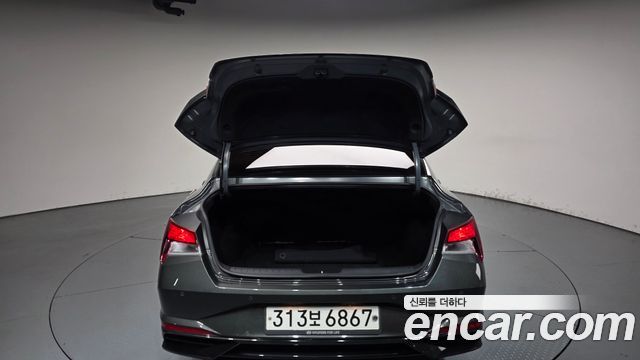 Hyundai AVANTE 2021 — photo 26