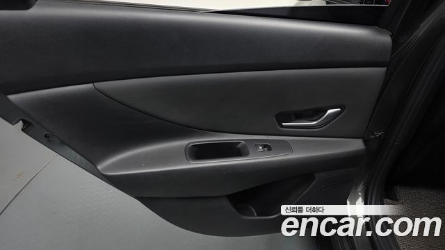 Hyundai AVANTE 2021 — photo 15