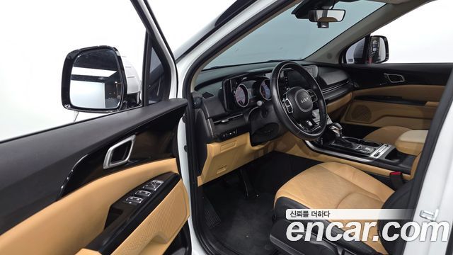 Kia Canival 2023 — photo 13