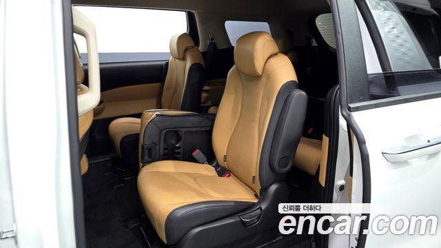Kia Canival 2023 — photo 18
