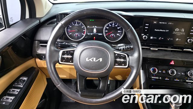 Kia Canival 2023 — photo 20