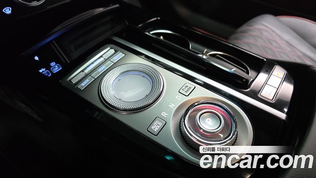 Genesis G80 2022 — photo 12