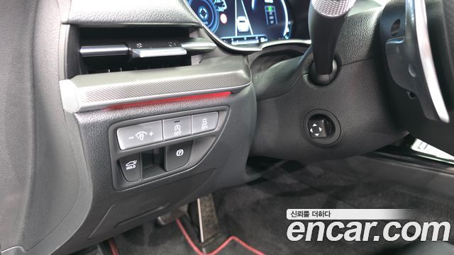 Genesis G80 2022 — photo 23