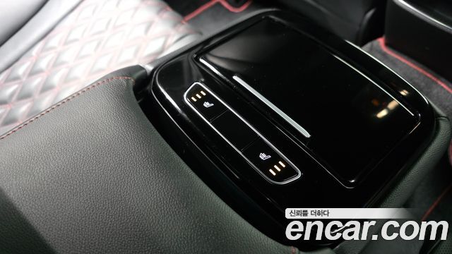 Genesis G80 2022 — photo 25
