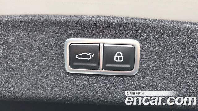 Genesis G80 2022 — photo 26