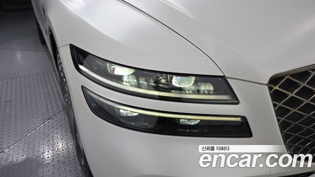 Genesis G80 2022 — photo 8