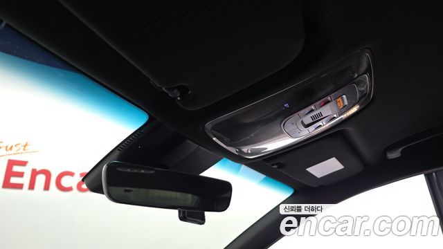 Genesis G80 2022 — photo 28