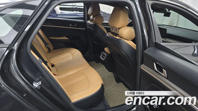 Kia K5 2021 — photo 11