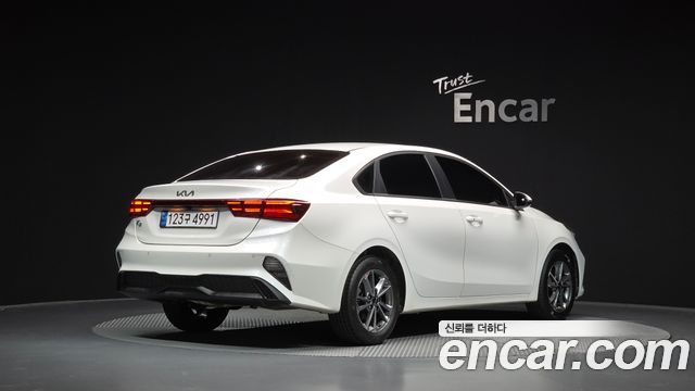 Kia K3 2022 — photo 2