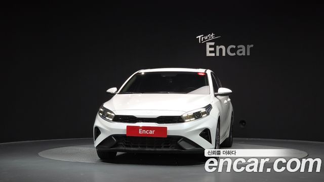 Kia K3 2022 — photo 3
