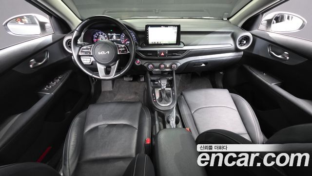 Kia K3 2022 — photo 10