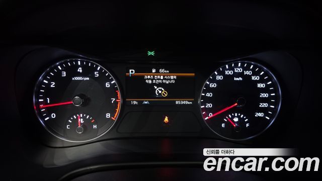 Kia K3 2022 — photo 11
