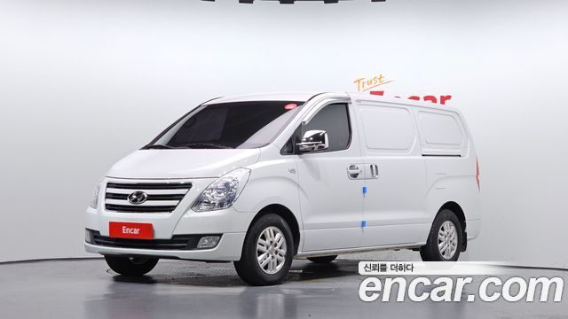 Hyundai Starex 2016 — photo 1