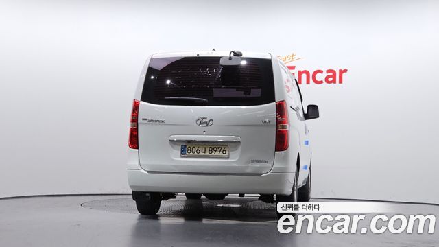 Hyundai Starex 2016 — photo 4