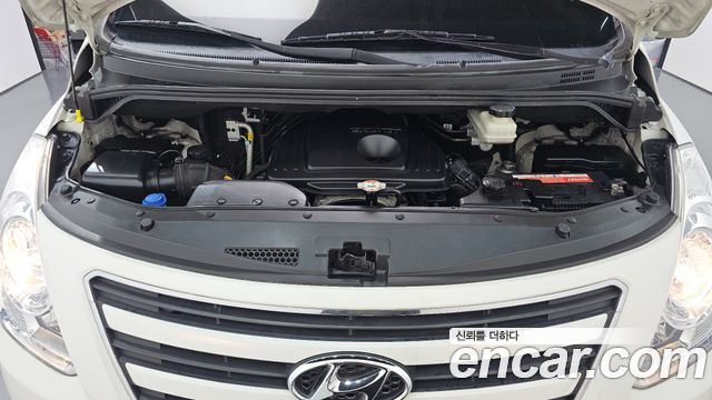 Hyundai Starex 2016 — photo 6