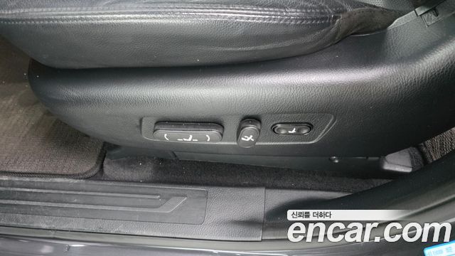 Kia Mohave 2018 — photo 31