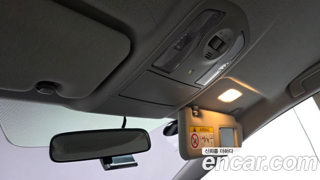 Toyota Prius 2015 — photo 32