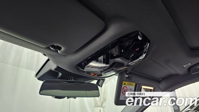 BMW 5-Series 2026 — photo 25