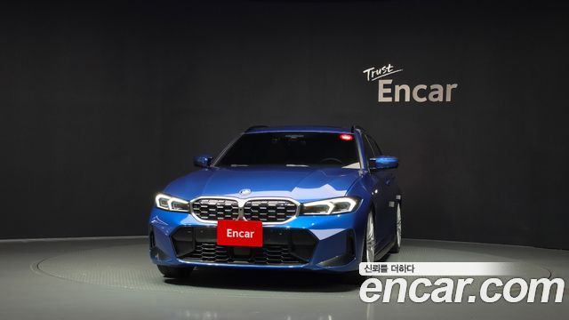 BMW 3-Series 2023 — photo 3