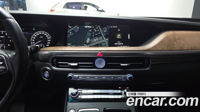 Genesis G90 2021 — photo 20
