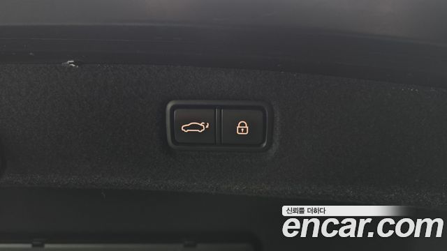 Genesis G90 2021 — photo 26