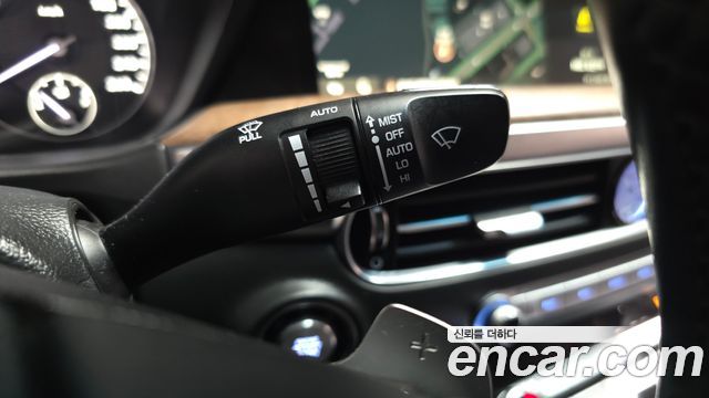 Genesis G90 2021 — photo 30